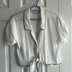 Aritzia Wilfred Free Crop Tie-Front Blouse
